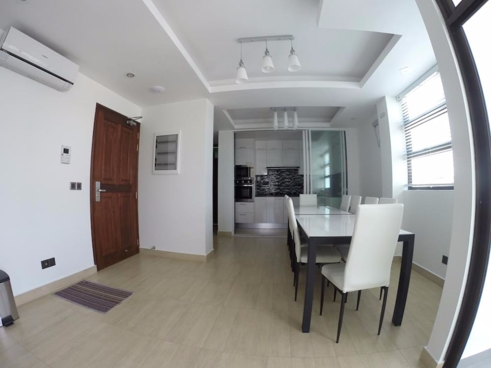 Sky View Suite photo 2