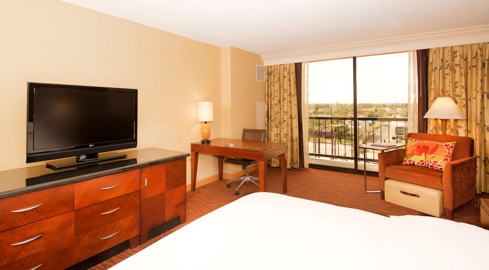 Suite, 1 Bedroom, Accessible, Bathtub photo 1