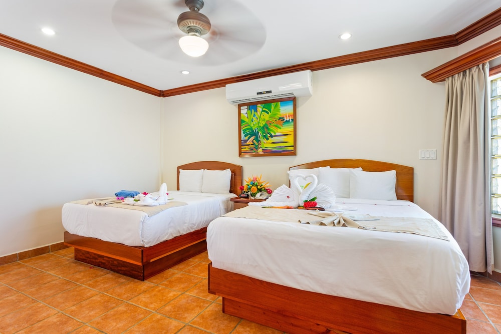 Deluxe Room, 2 Double Beds - Photo 10