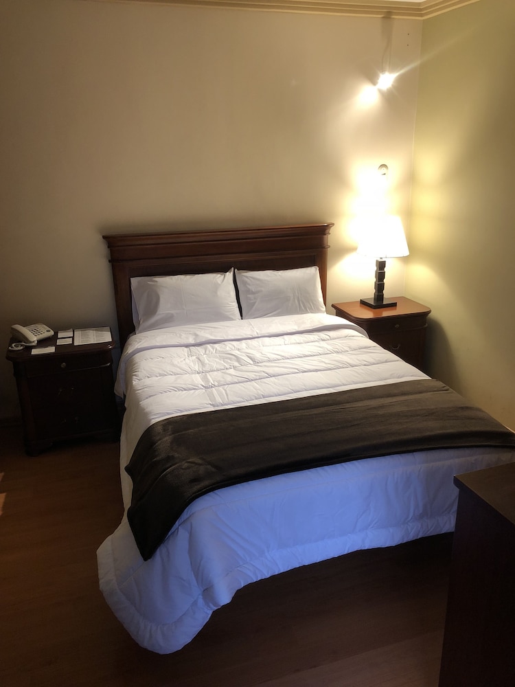 Single Room photo 2