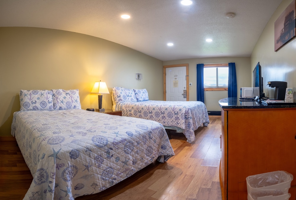Deluxe Double Room, 2 Double Beds, Kitchenette photo 1