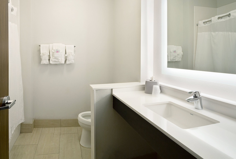Suite, Multiple Beds - Photo 1