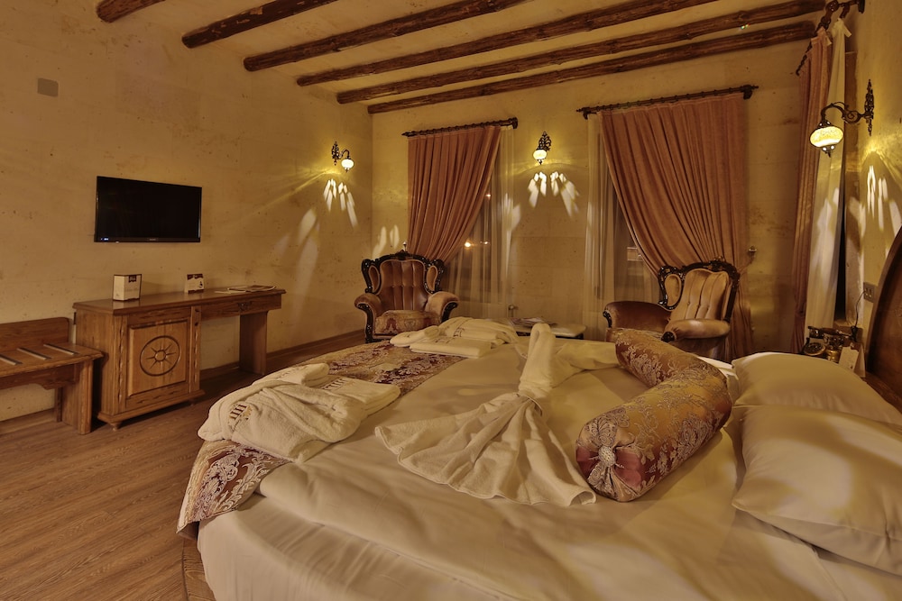 King Suite photo 2
