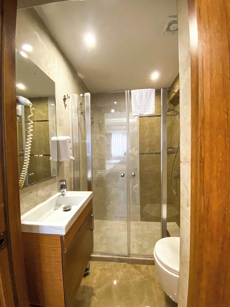 Standard Single Room photo 2