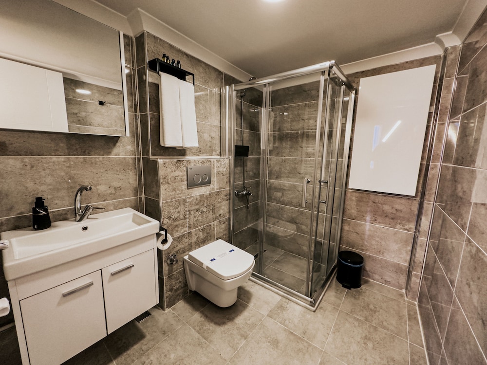 Comfort Double Room, 1 Bedroom - Photo 6
