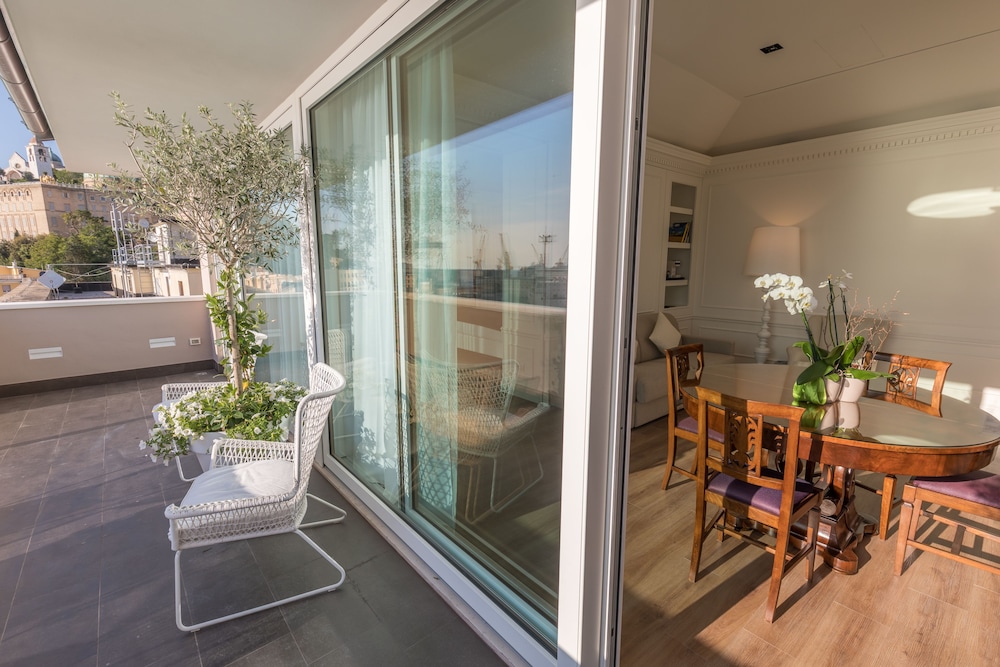 Suite (La Terrazza) - Photo 4