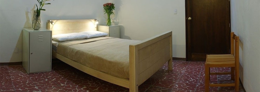 Standard Room, Multiple Beds photo 2