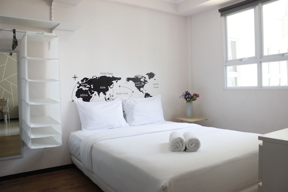 Room - Photo 1