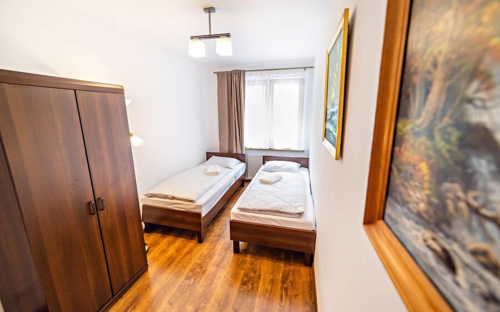 Apartment (7/12)