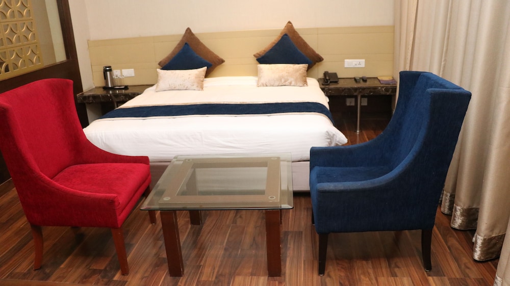 Deluxe Double Room photo 2