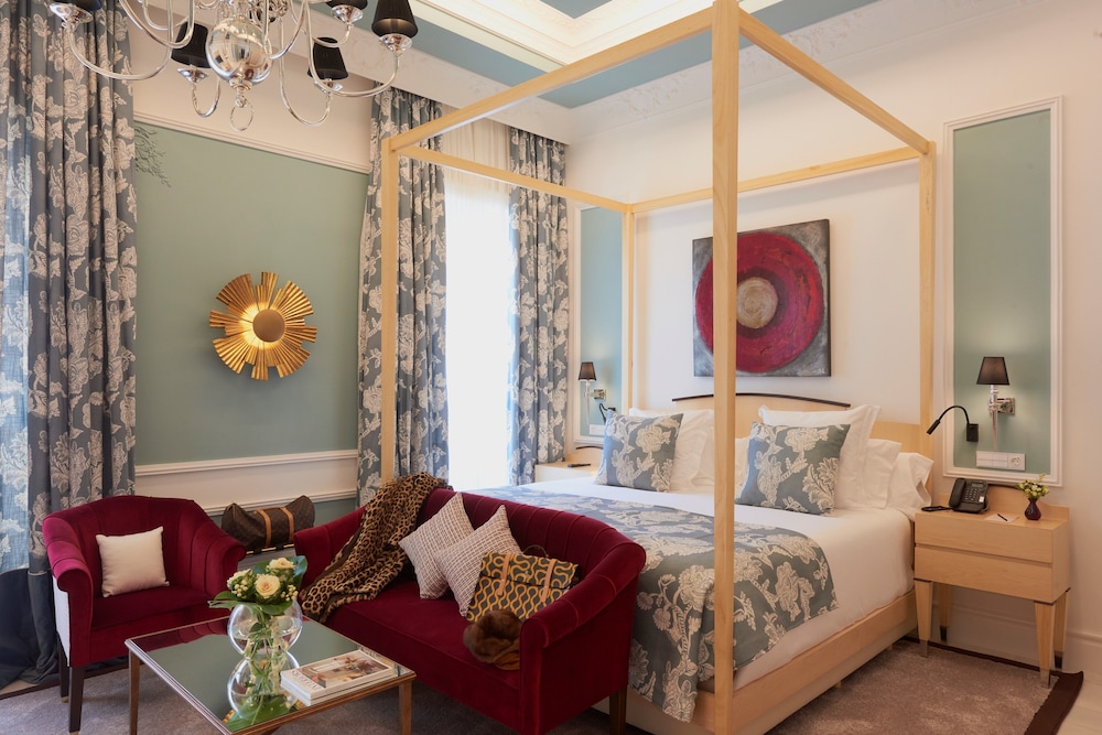 Deluxe Double Room, 1 King Bed - Photo 8