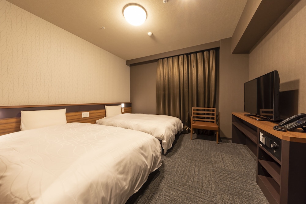 [No cleaning service] Moderate Twin Room, Non Smoking - Photo 1
