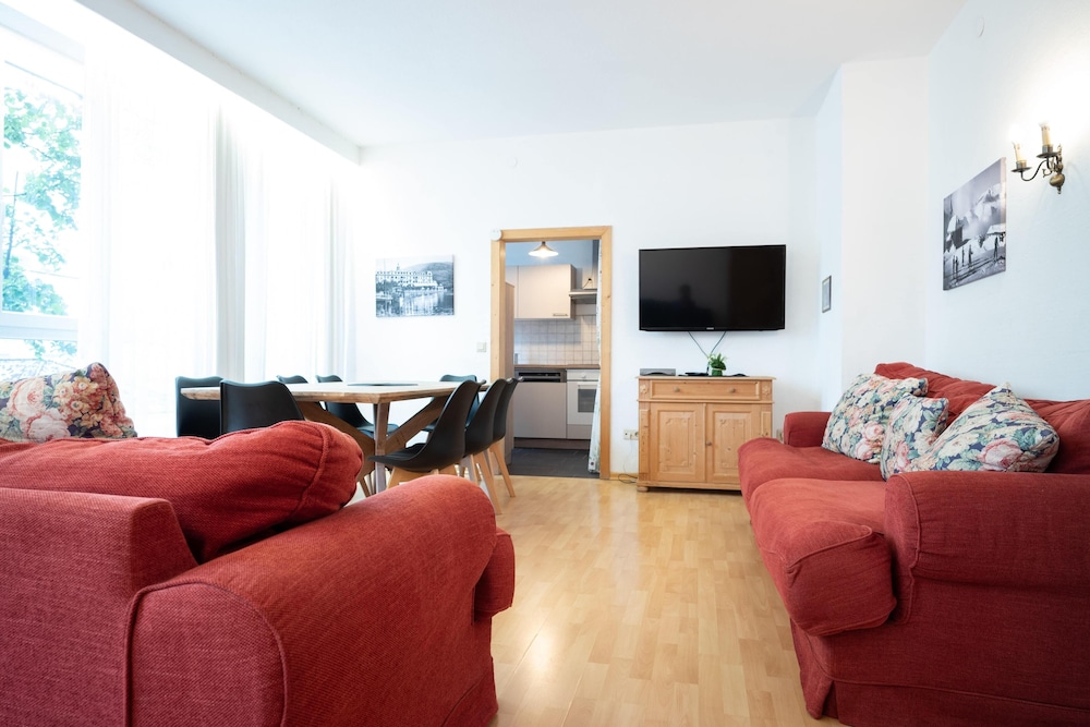 Deluxe Apartment, City View photo 1