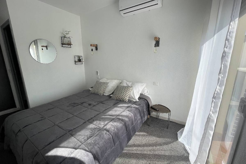 Double Room, Beach View