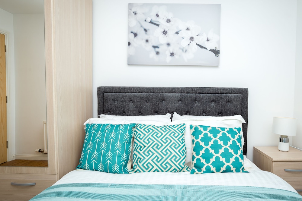 Deluxe Apartment, 2 Bedrooms, Ensuite, River View photo 3