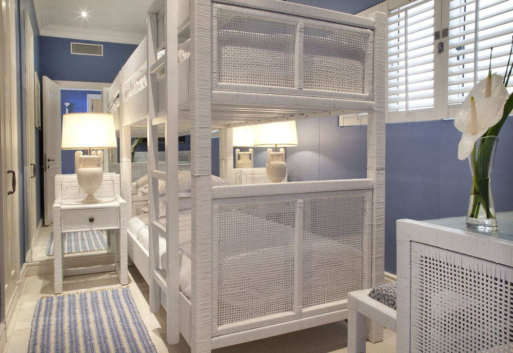 Sea Facing Family Room - Photo 10