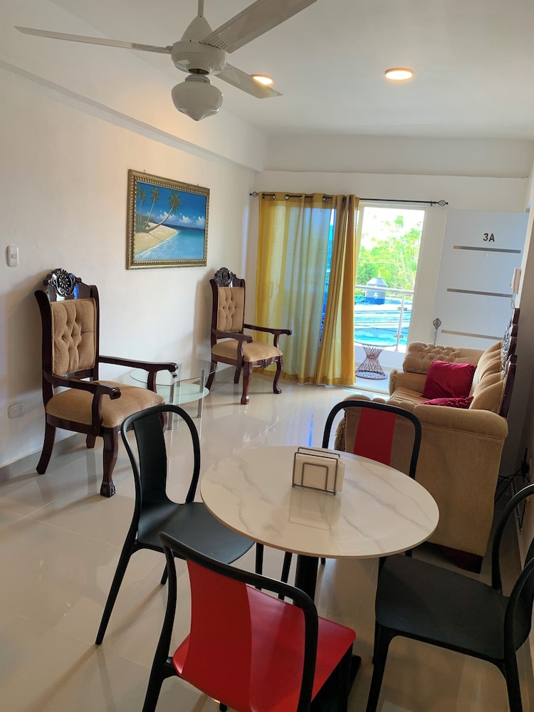 Comfort Apartment, City View