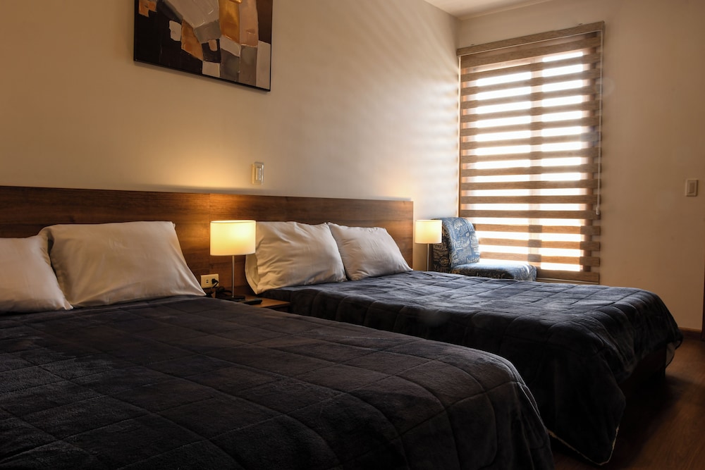 Comfort Quadruple Room, City View