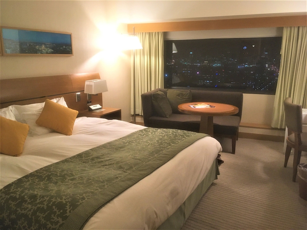 Main Building Executive Floor, Double Room, Nonsmoking, Includes Access to Gym, Indoor Pool photo 2