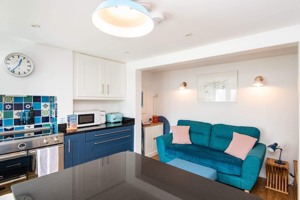 Basic House, 1 Double Bed