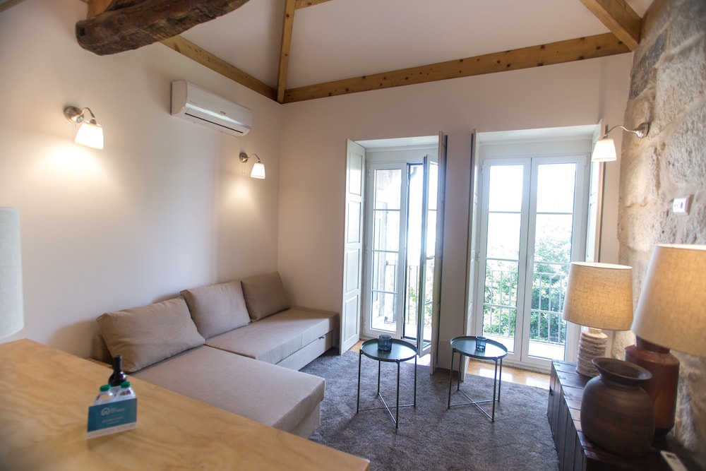 Traditional Apartment, 1 Bedroom - Photo 16