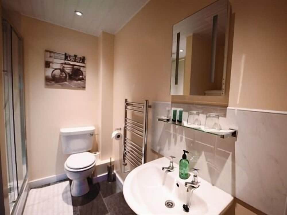 Double Or Twin Room, Ensuite photo 3