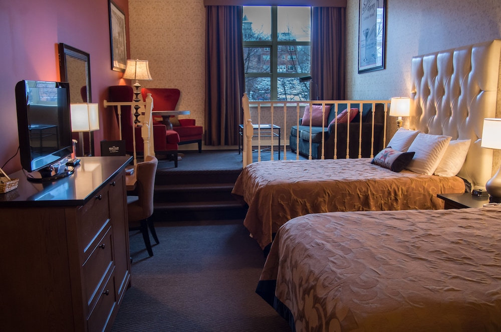 Luxury Room, 2 Queen Beds, City View