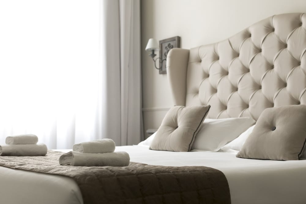 Available room