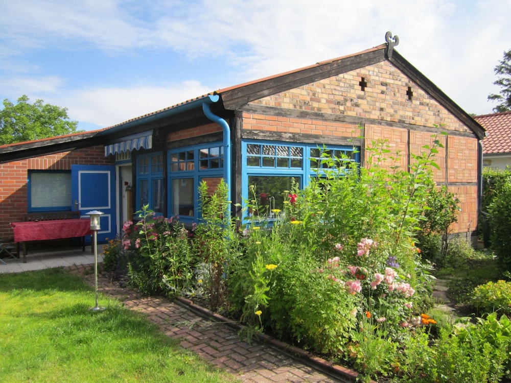 House photo 2