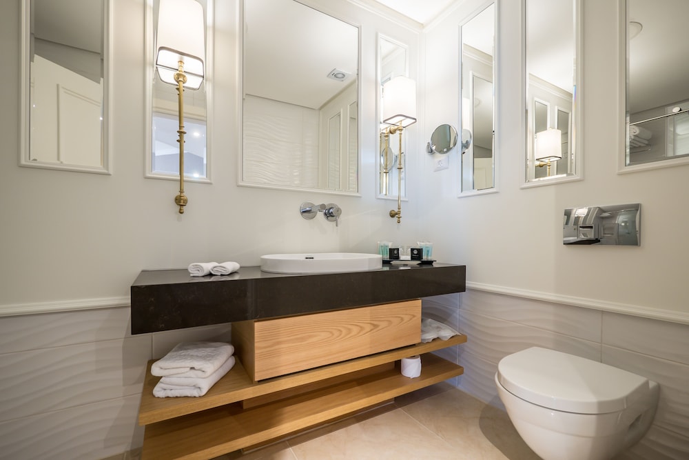 Executive Room, Balcony, Sea View photo 2