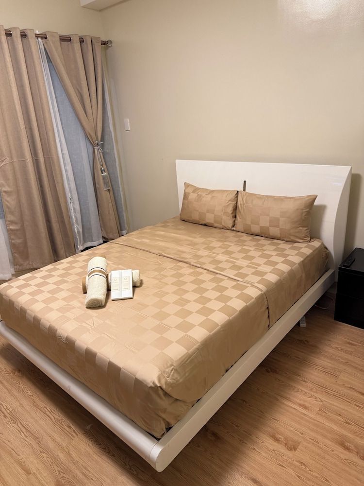 Standard Condo