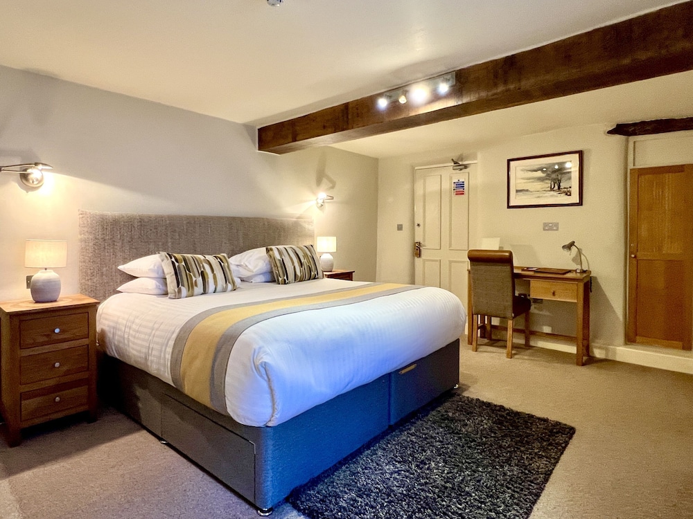Deluxe Double or Twin Room, Ensuite (Room 5 Criccieth ) photo 3