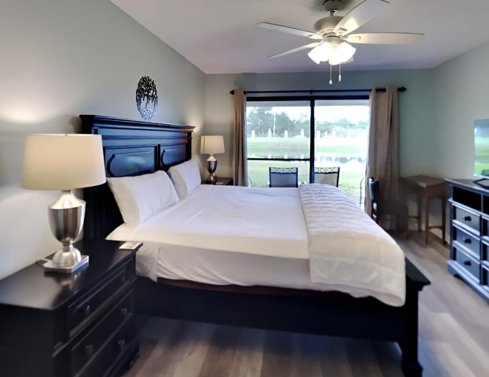 Condo, Multiple Beds, Balcony (Villa 1908 - No Pets)