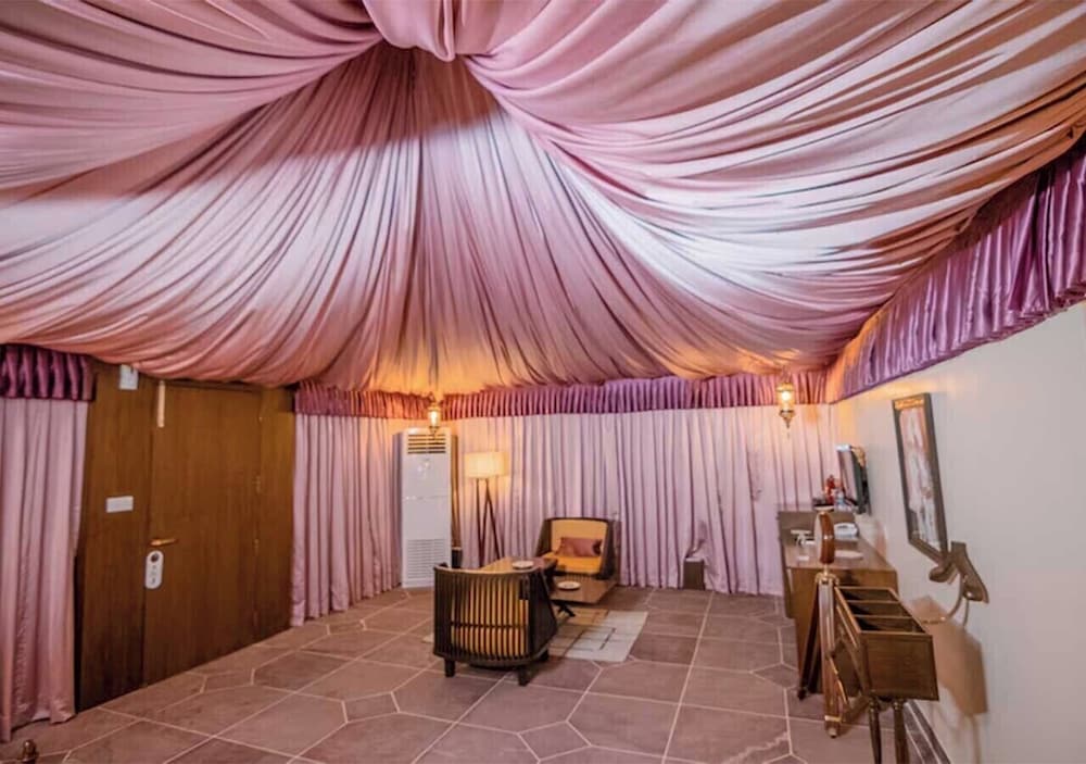 Superior Luxury Tent photo 2