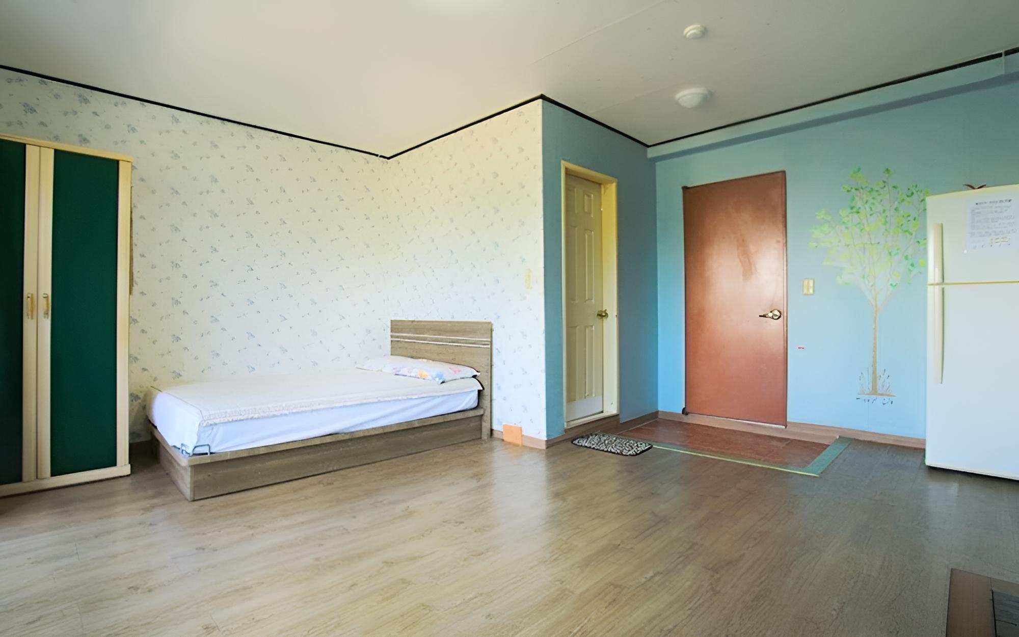 Room (B type Room 208) photo 2