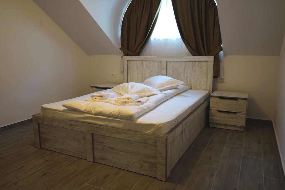 Deluxe Double Room, Mountain View photo 1