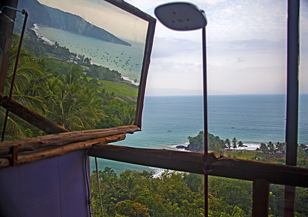 Panoramic Suite - Photo 31