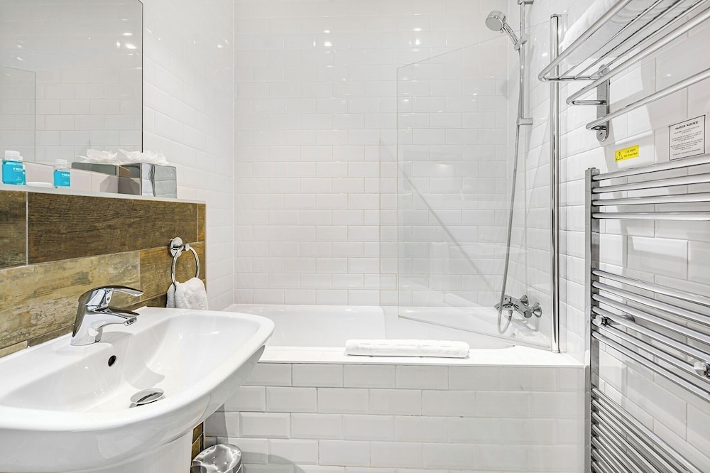 Deluxe Double Room — the supplier's photographs — photo 3
