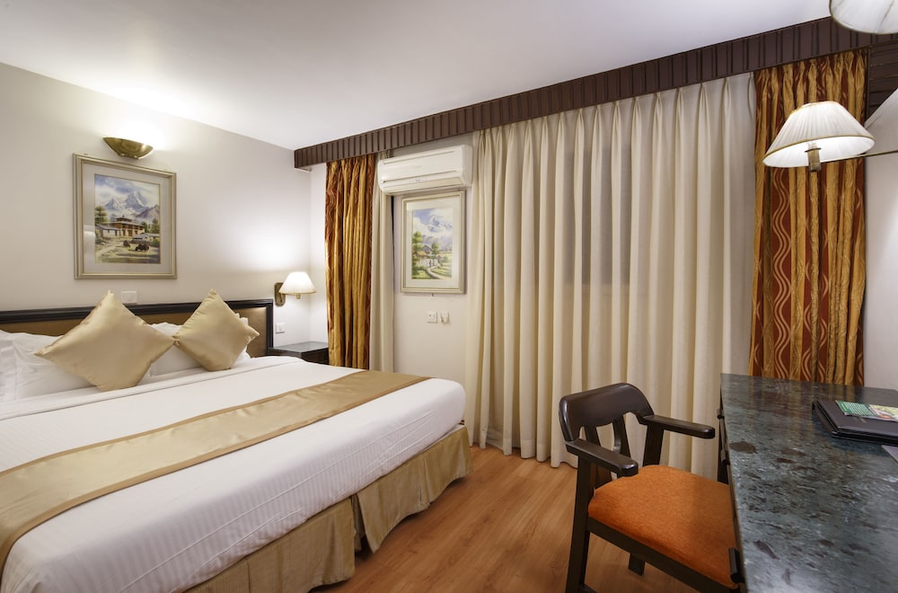 Standard Single Room - Photo 8
