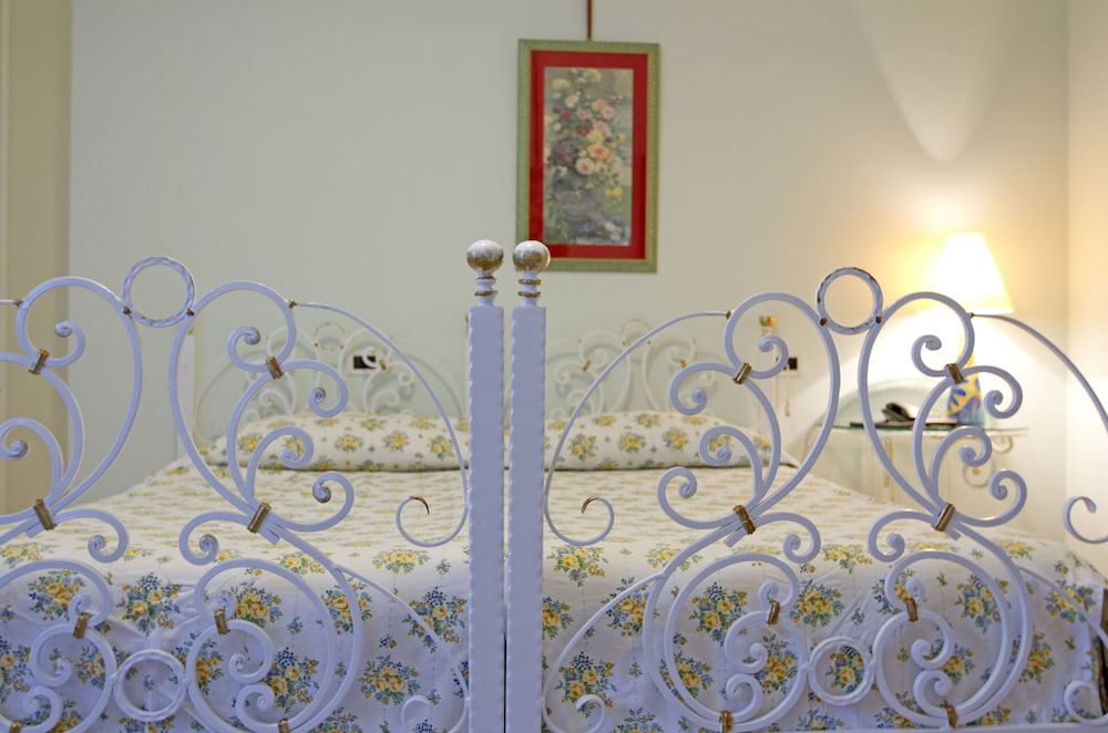 Superior Double or Twin Room photo 2