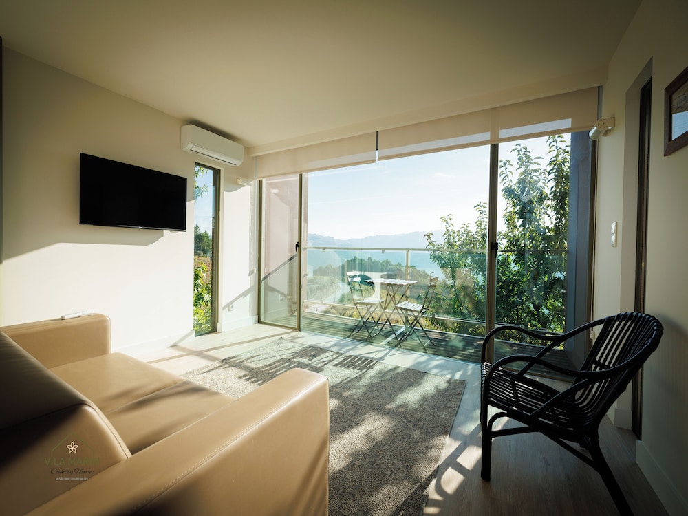 Suite, Balcony, Vineyard View photo 3