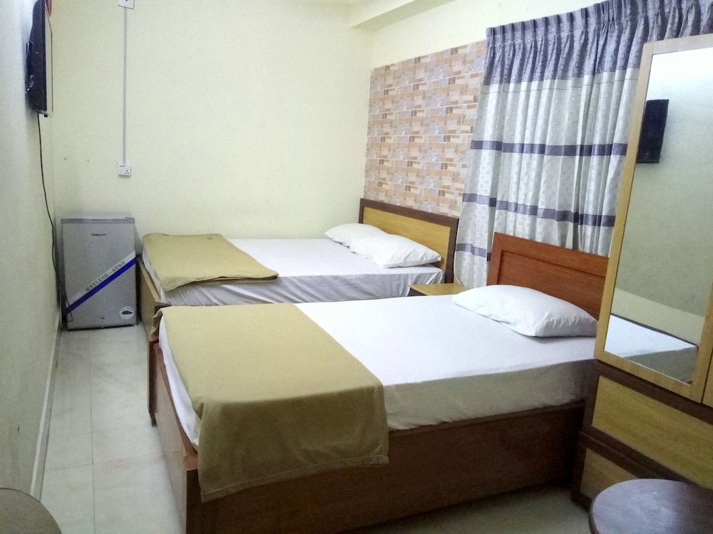 Basic Double Room photo 2
