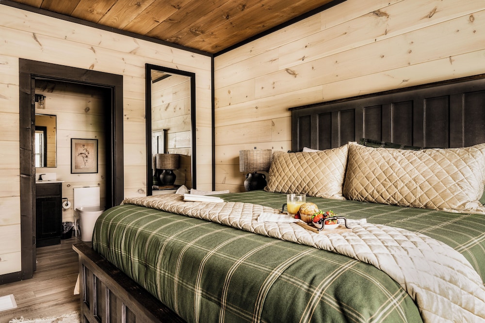 Suite, Multiple Beds, Non Smoking photo 3