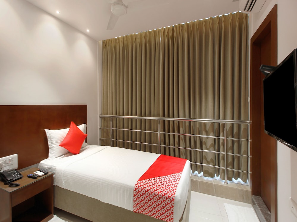 Standard Room - Photo 10
