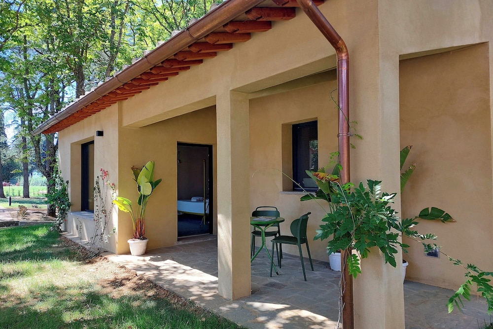 Superior Double Room, Garden View