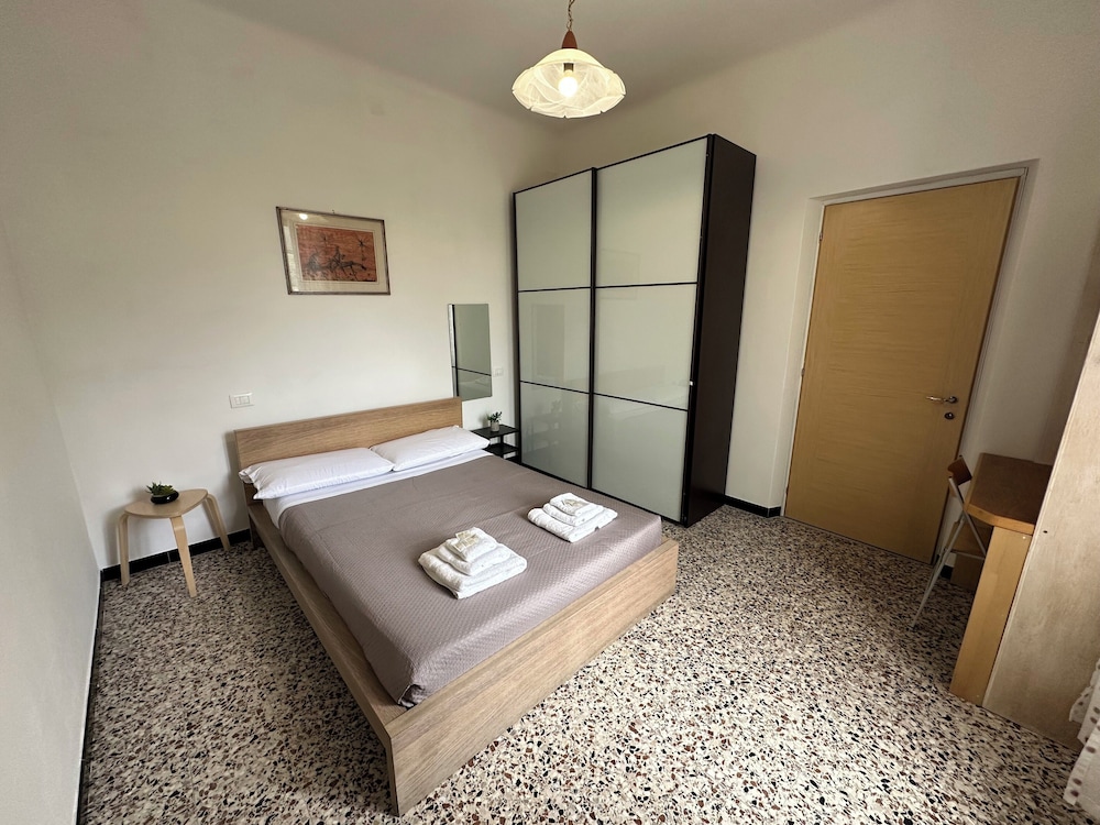 Comfort House, City View