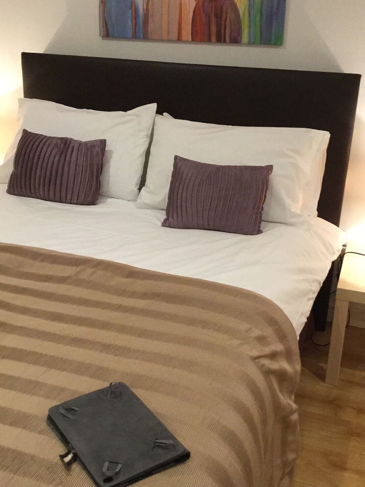 Deluxe Double or Twin Room, 1 Bedroom, Garden View photo 3