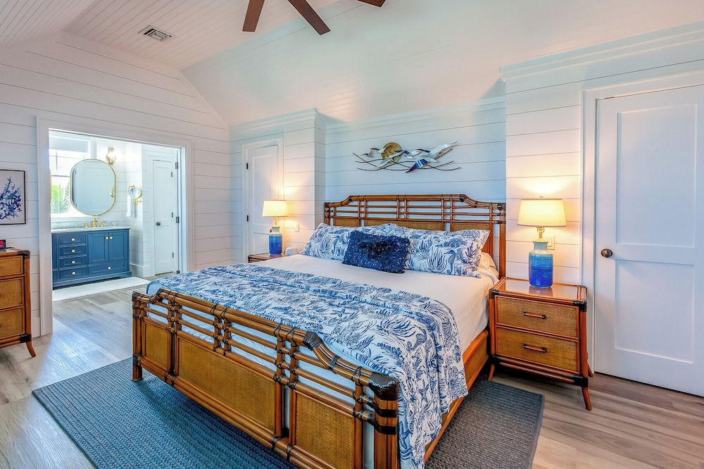Villa, Ocean View