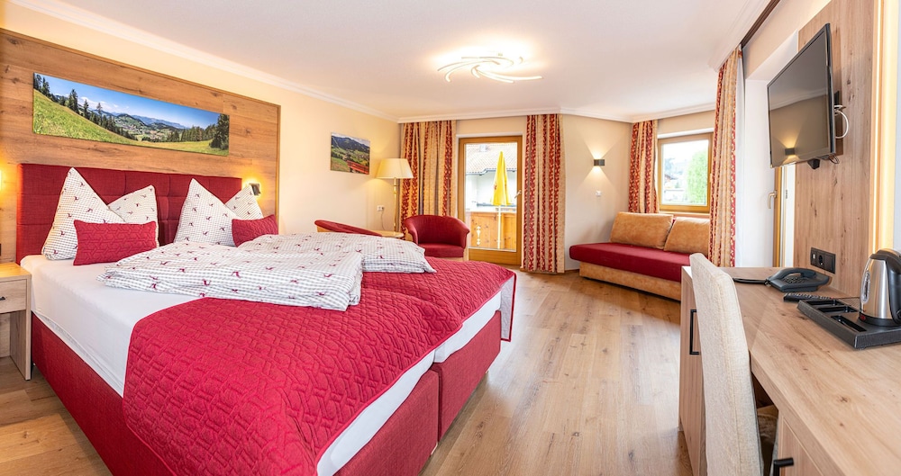 Exclusive Quadruple Room photo 1