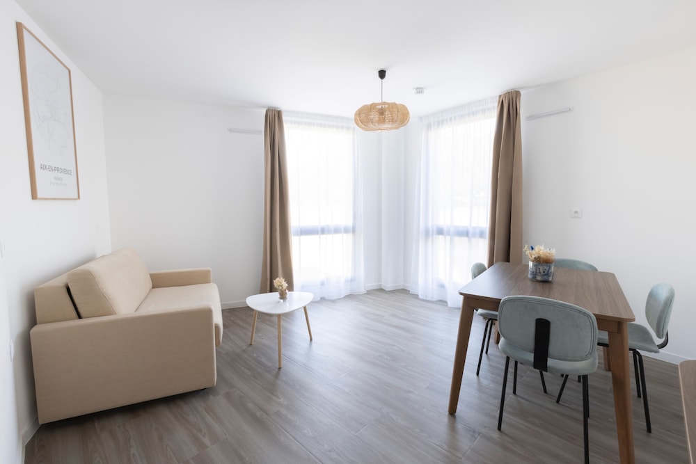 Classic Apartment